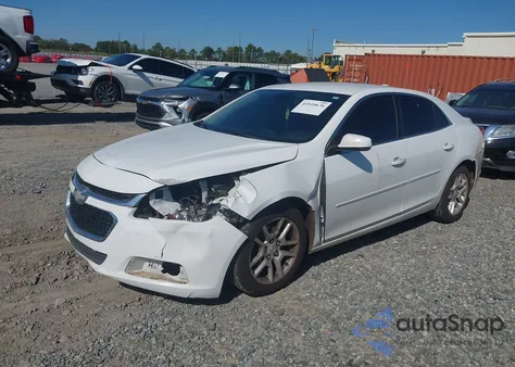 2015 Chevrolet Malibu 1Lt z USA, uszkodzony, nr VIN 1G11C5SL1FF217524